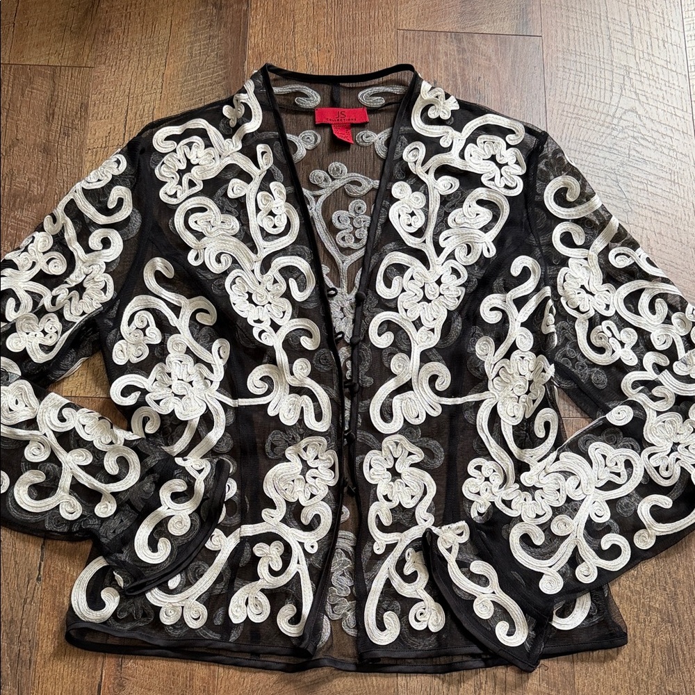 JS Collections Black and White Embroidered Top